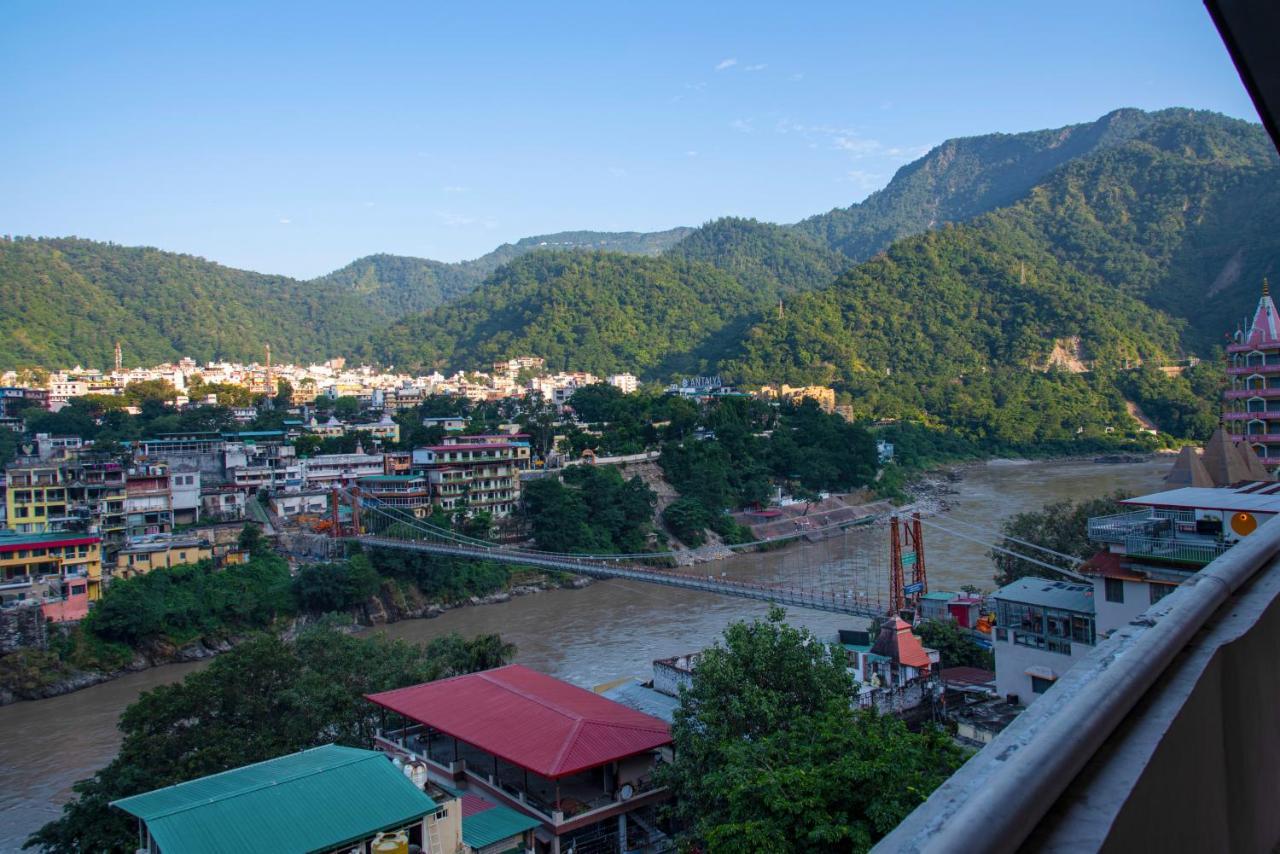 Madpackers Rishikesh Laxman Jhula Hostel Exterior photo