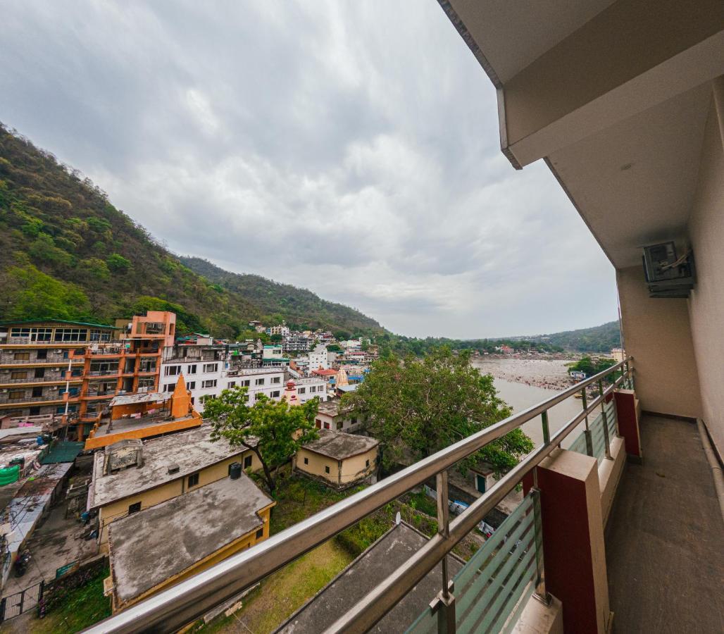 Madpackers Rishikesh Laxman Jhula Hostel Exterior photo